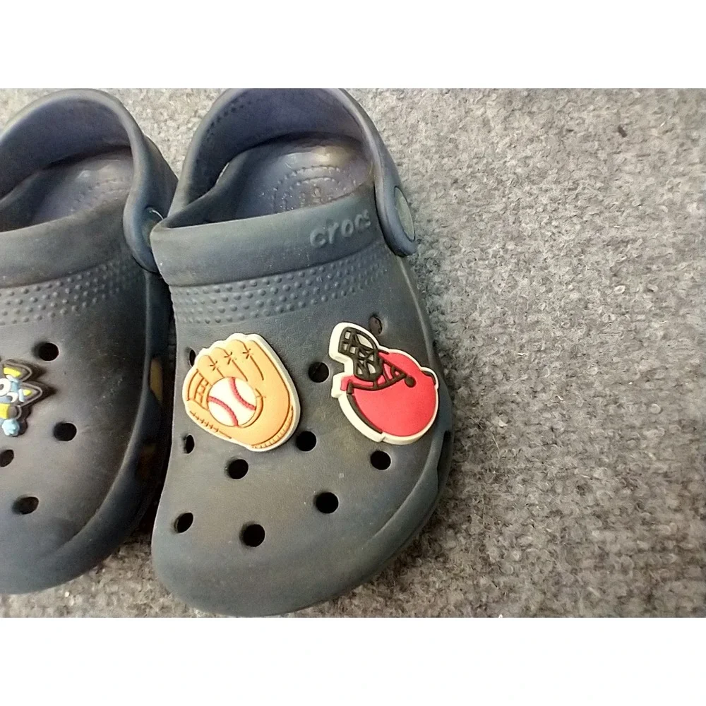 Crocs Classic Clog Kids Size C7 Navy Blue Jibbitz Charms Bluey Bus Sports